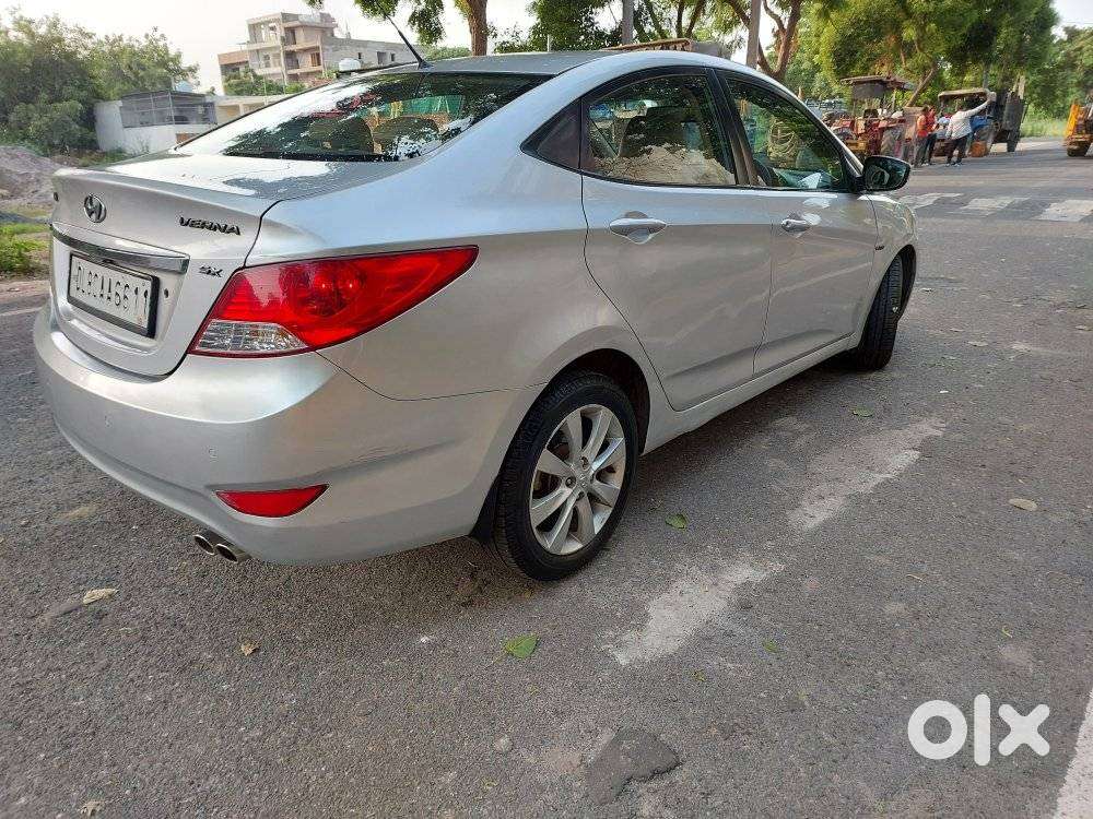 Hyundai Verna Fluidic 1.6 Vtvt Sx, 2012, Cng & Hybrids