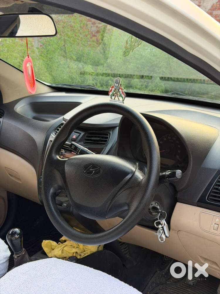 Hyundai Eon Petrol Manual 2012