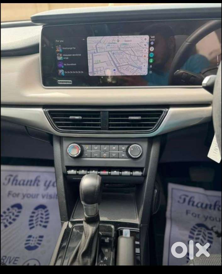 Mahindra Xuv700 2.2 Ax 5 Diesel At 7 Str, 2022, Diesel