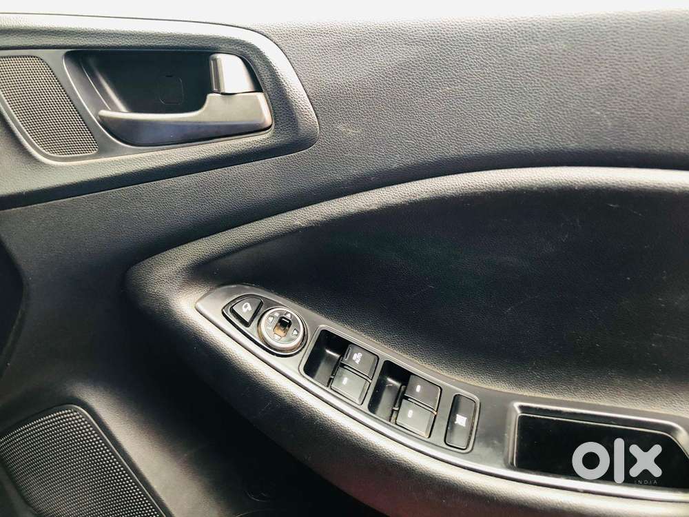 Hyundai I20 Active Sx Petrol, 2016, Petrol