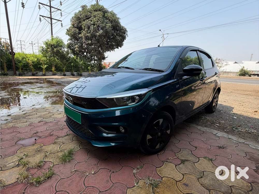 Top Variant With Premium Features And Excellent Driving Condition.