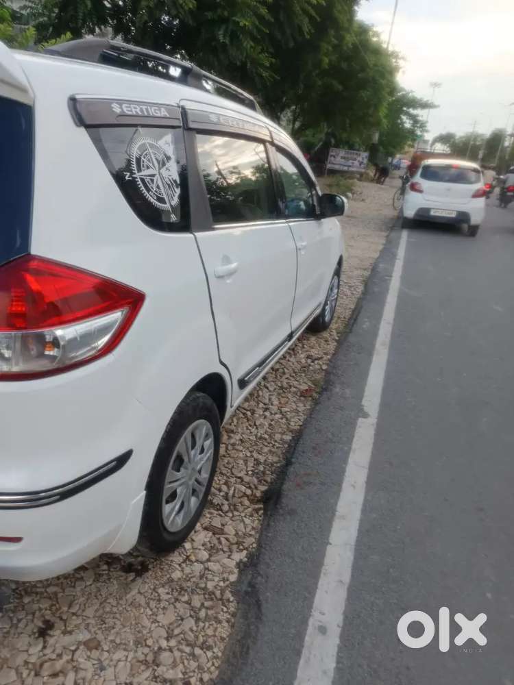 Maruti Suzuki Ertiga Vdi 2014