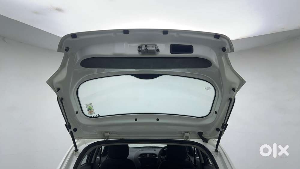 Tata Tiago Xe, 2024, Petrol