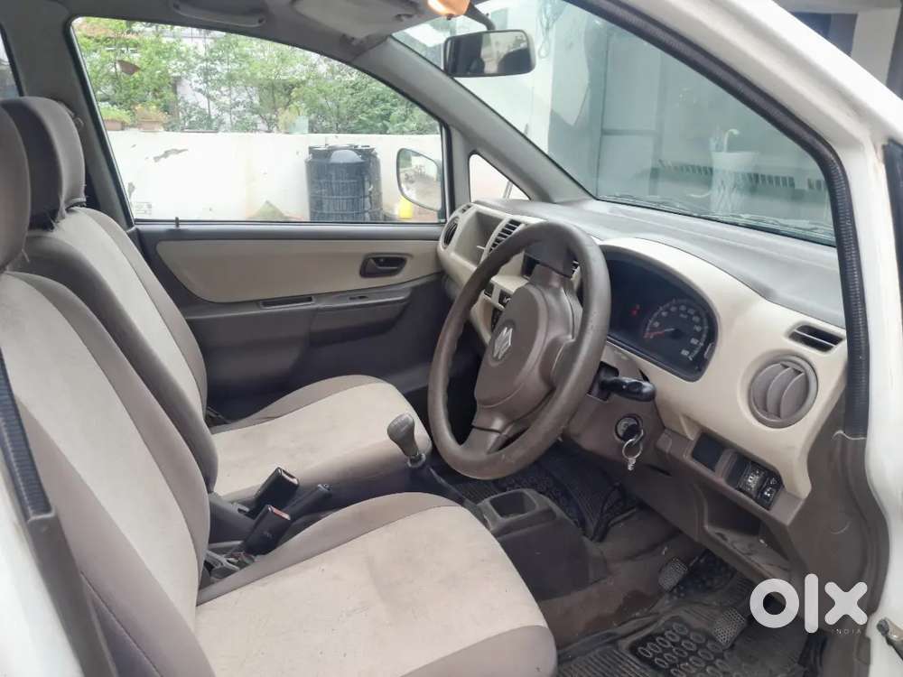 Maruti Suzuki Estilo 2012