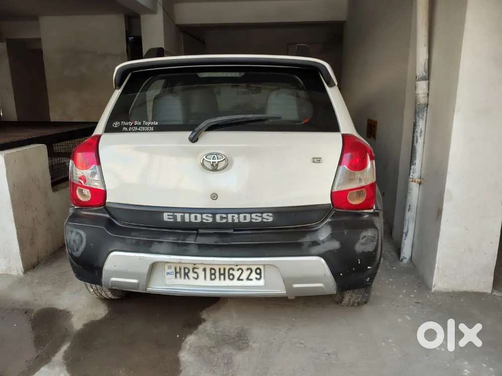 Toyota Etios Cross 1.2 2016