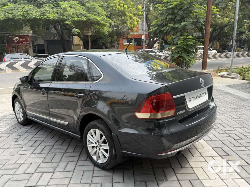 Volkswagen Vento 1.6 Highline Plus 16 Alloy, 2015, Diesel