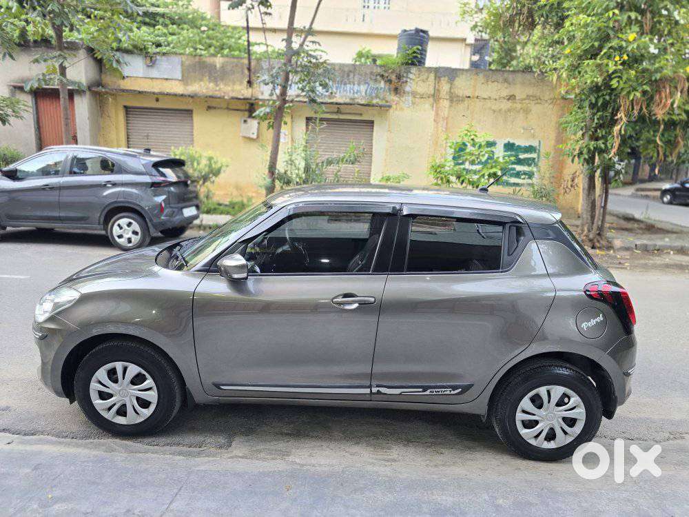 Maruti Suzuki Swift Vxi 1.2 Abs Bs-iv, 2020, Petrol
