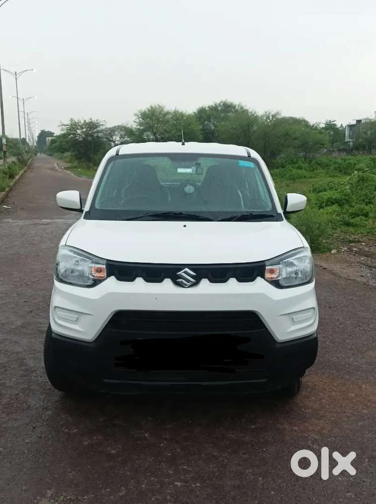 Maruti S-presso Amt Top - 2024 Model