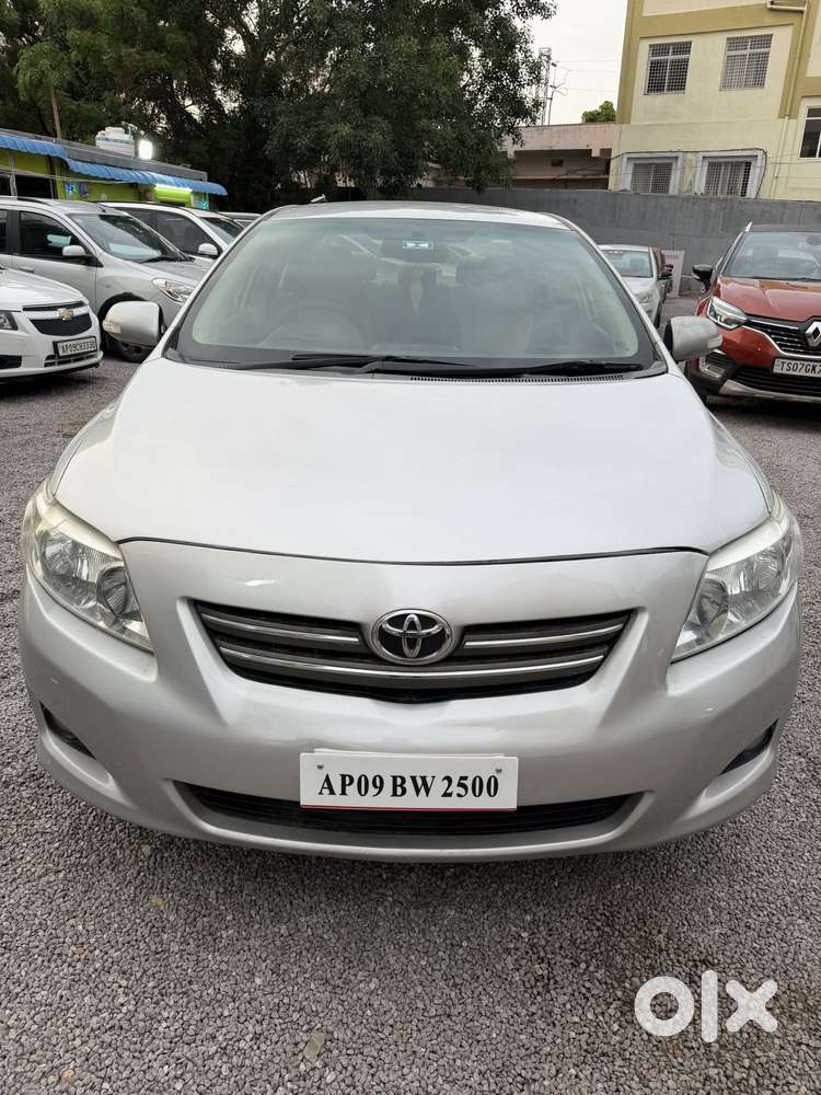 Toyota Corolla Altis Gl, 2010, Petrol