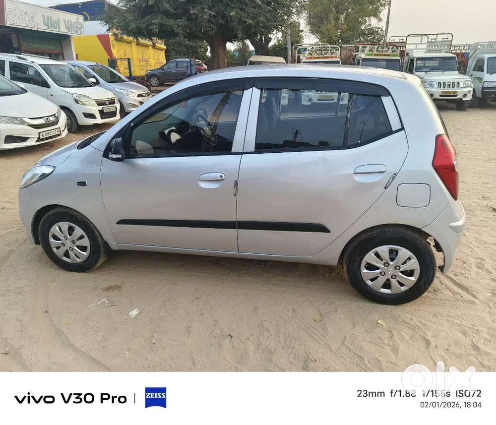 Hyundai I10 2011 Petrol 130000 Km Driven