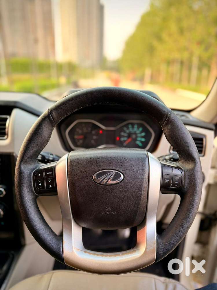 Mahindra Scorpio, 2015, Diesel