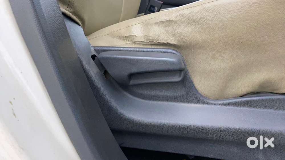 Maruti Suzuki Ritz Vxi, 2014, Petrol