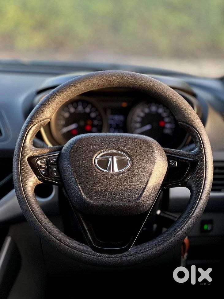 Tata Nexon 1.5 Revotorq Xma, 2018, Cng & Hybrids