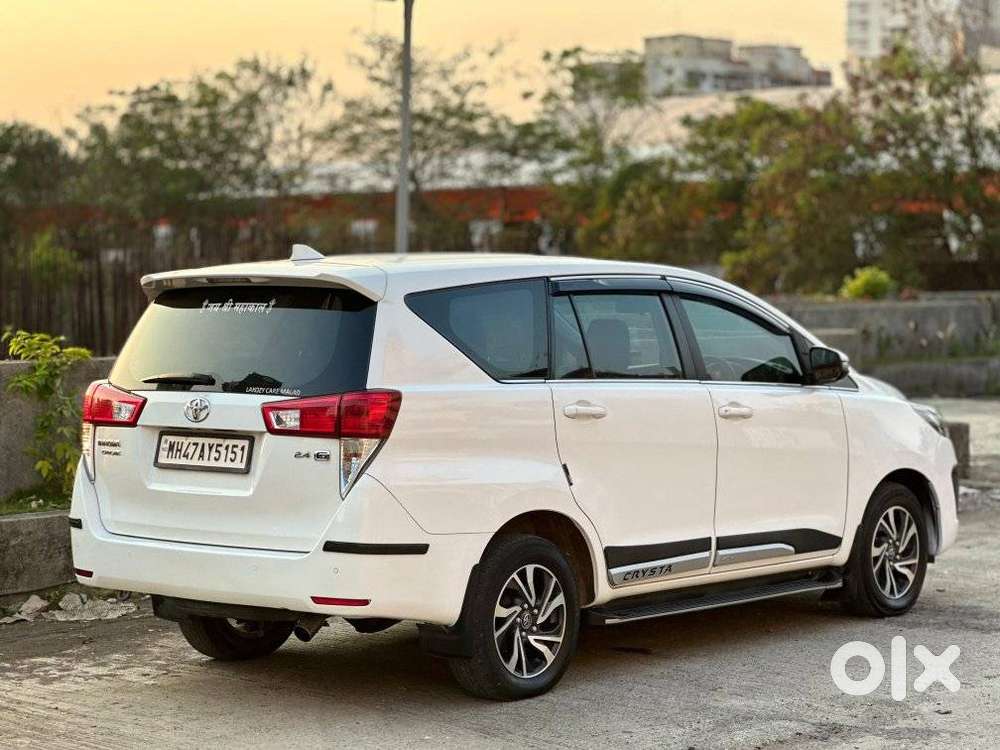 Toyota Innova Crysta 2.4 G Mt 8s, 2021, Diesel