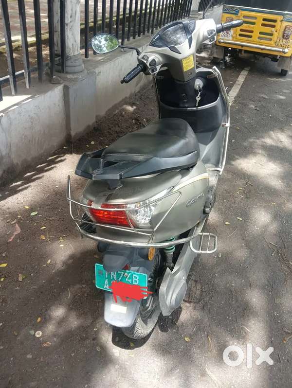 115km milage 2 battery 2charger company service