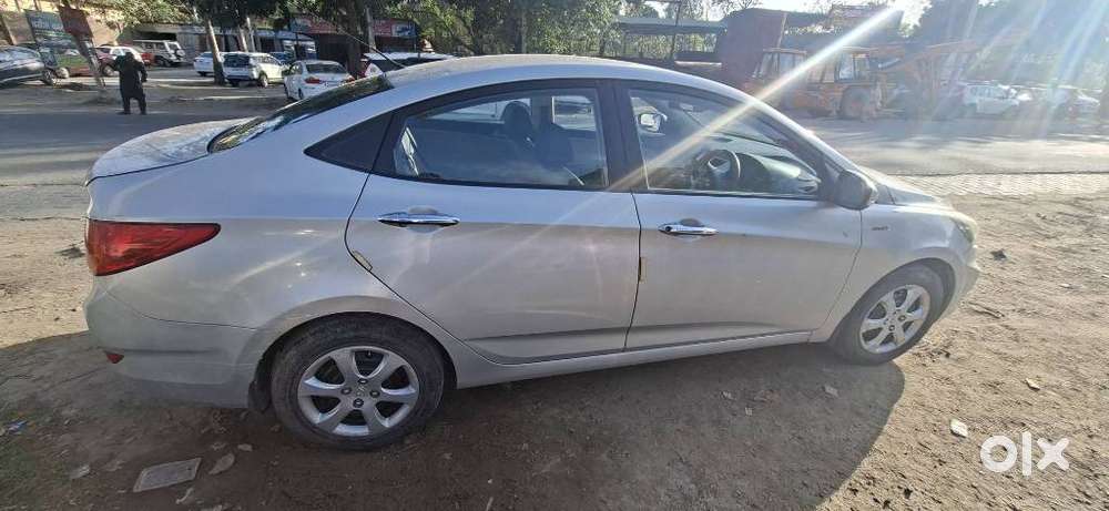 Hyundai Verna Crdi 1.4 Ex, 2014, Petrol