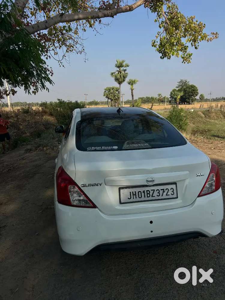 Nissan Sunny 2016 Cng & Hybrids Good Condition