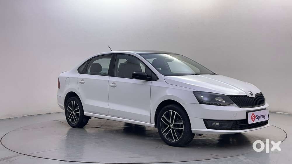 Skoda Rapid 1.6 Mpi At Style, 2017, Petrol