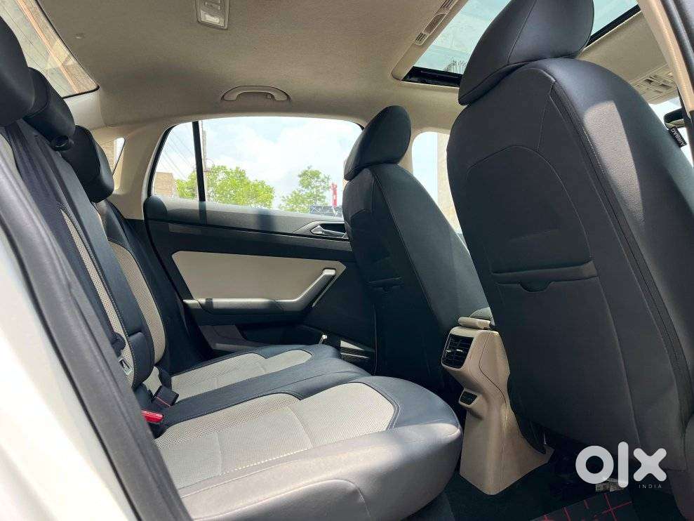 Skoda Slavia 1.0 Tsi Style, 2024, Petrol