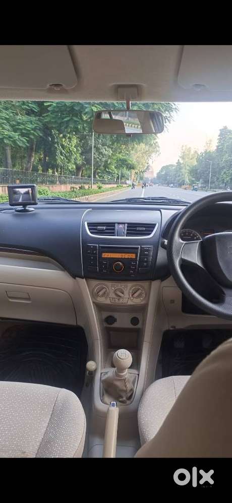 Maruti Suzuki Dzire 1.2 Vxi, 2014, Petrol