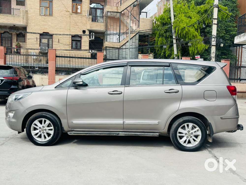Toyota Innova Crysta 2.8 Gx At, 2017, Diesel