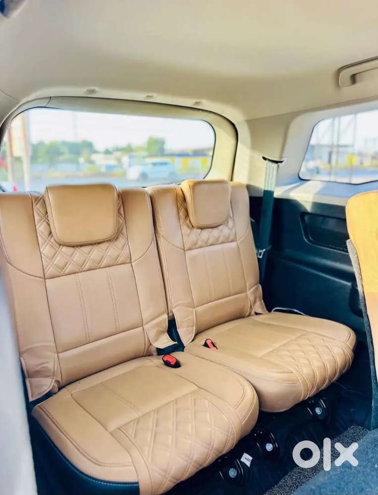Xuv 500 W 11 Top Model Only 33000 Klm On Records