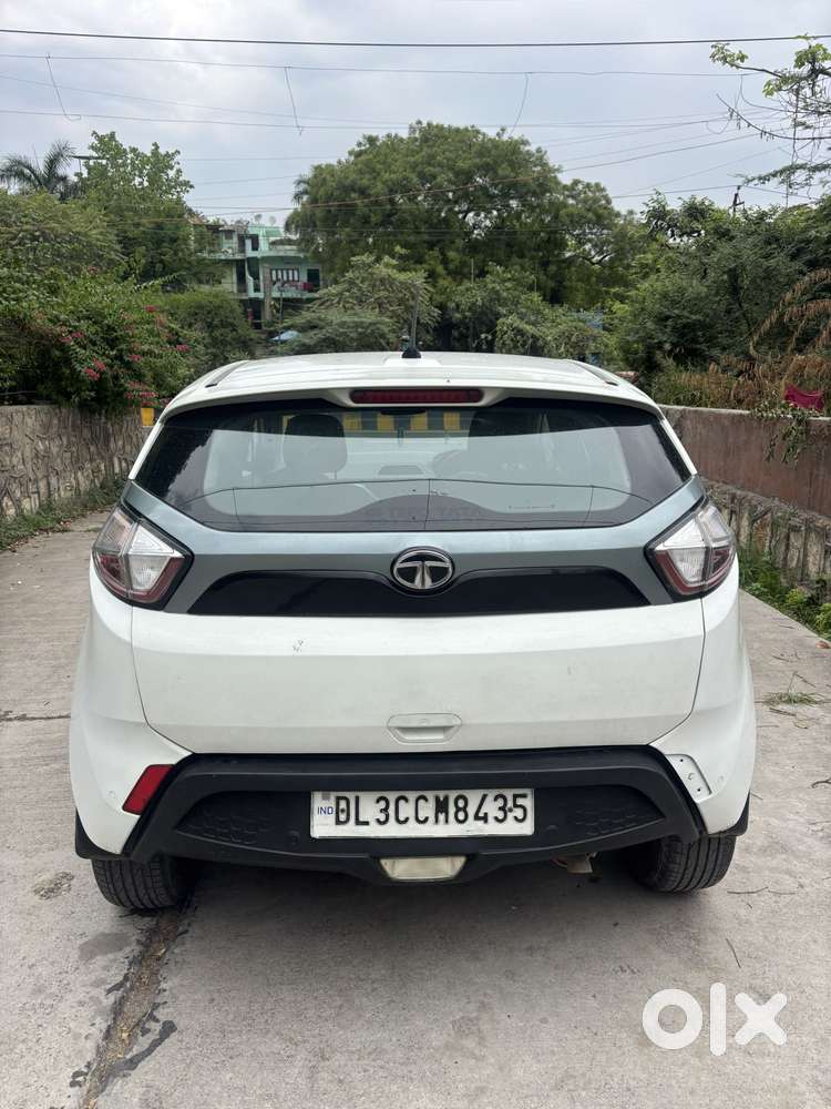 Tata Nexon 1.5 Revotorq Xm (s), 2017, Diesel