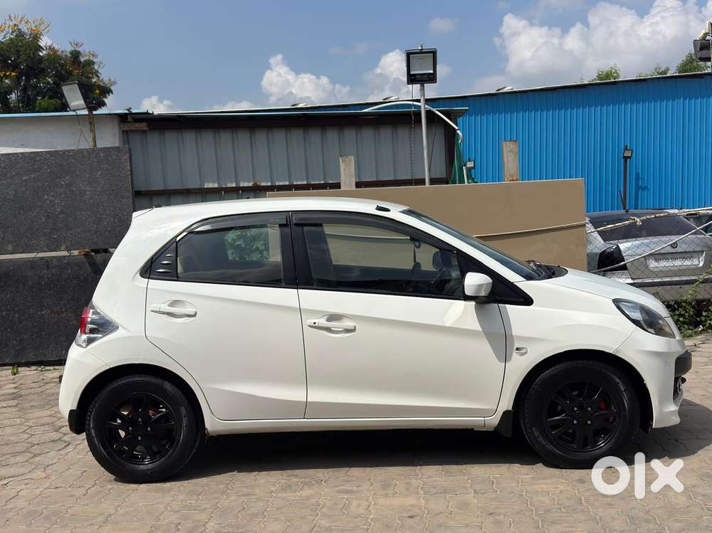 Honda Brio Vx Mt, 2012, Petrol