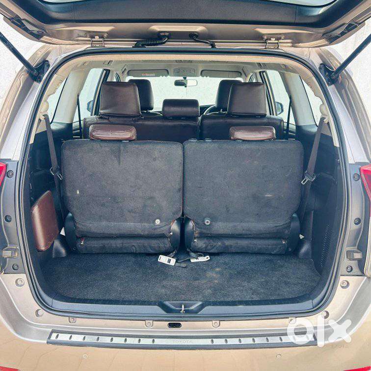 Toyota Innova Crysta 2.4 Gx 8 Str, 2021, Diesel