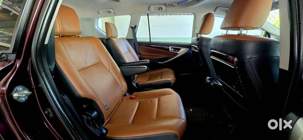 Toyota Innova Crysta 2.8z Automatic, 2021, Diesel
