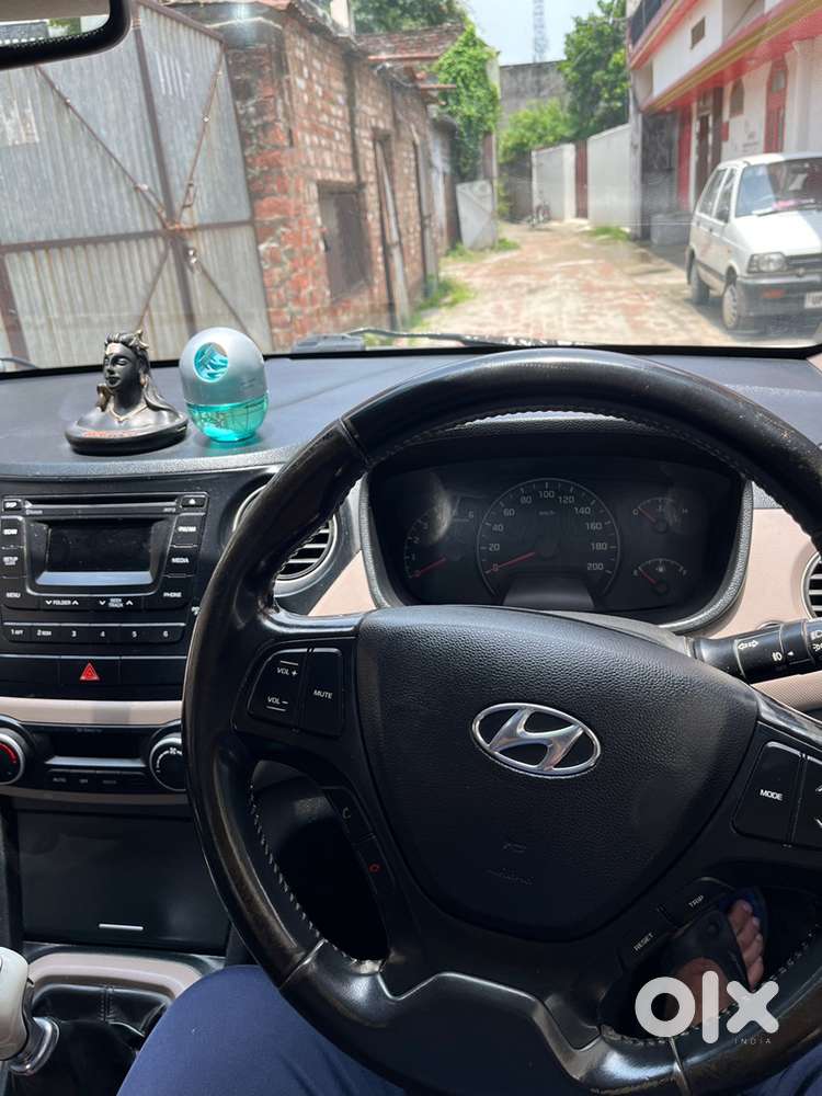 Hyundai Xcent 2016 Sx(o) Keyless Entry