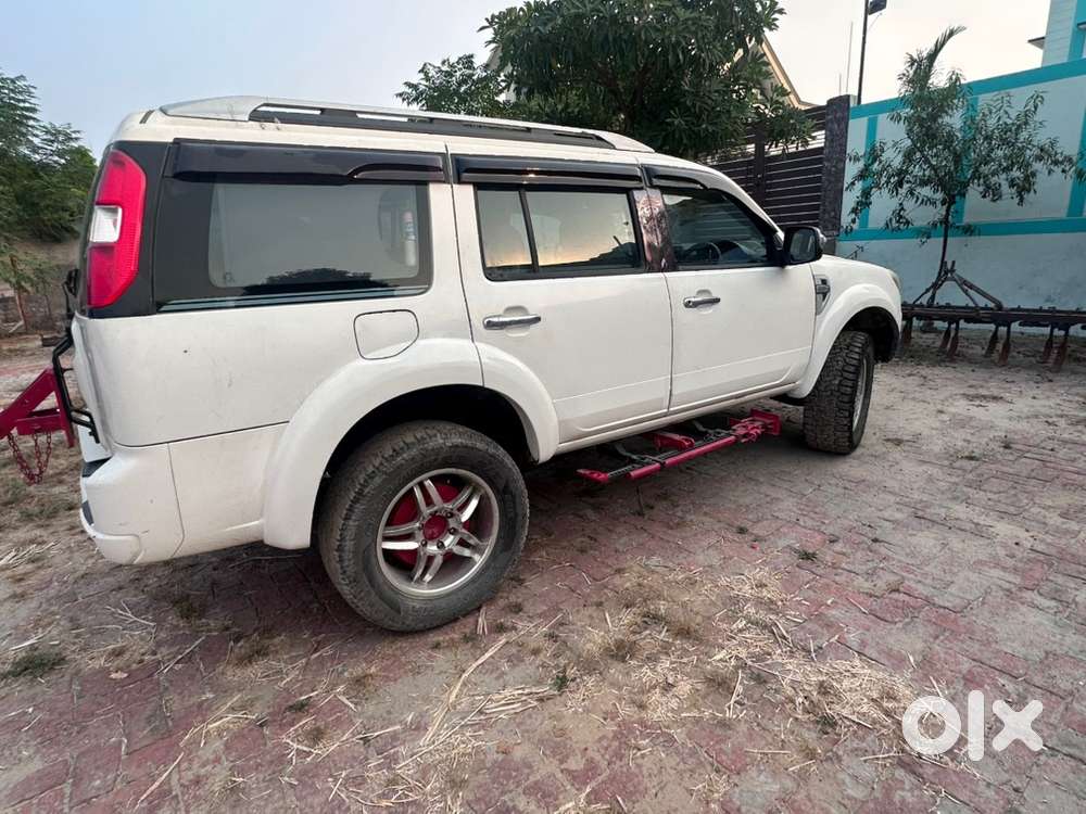 Ford Endeavour 2010 Diesel