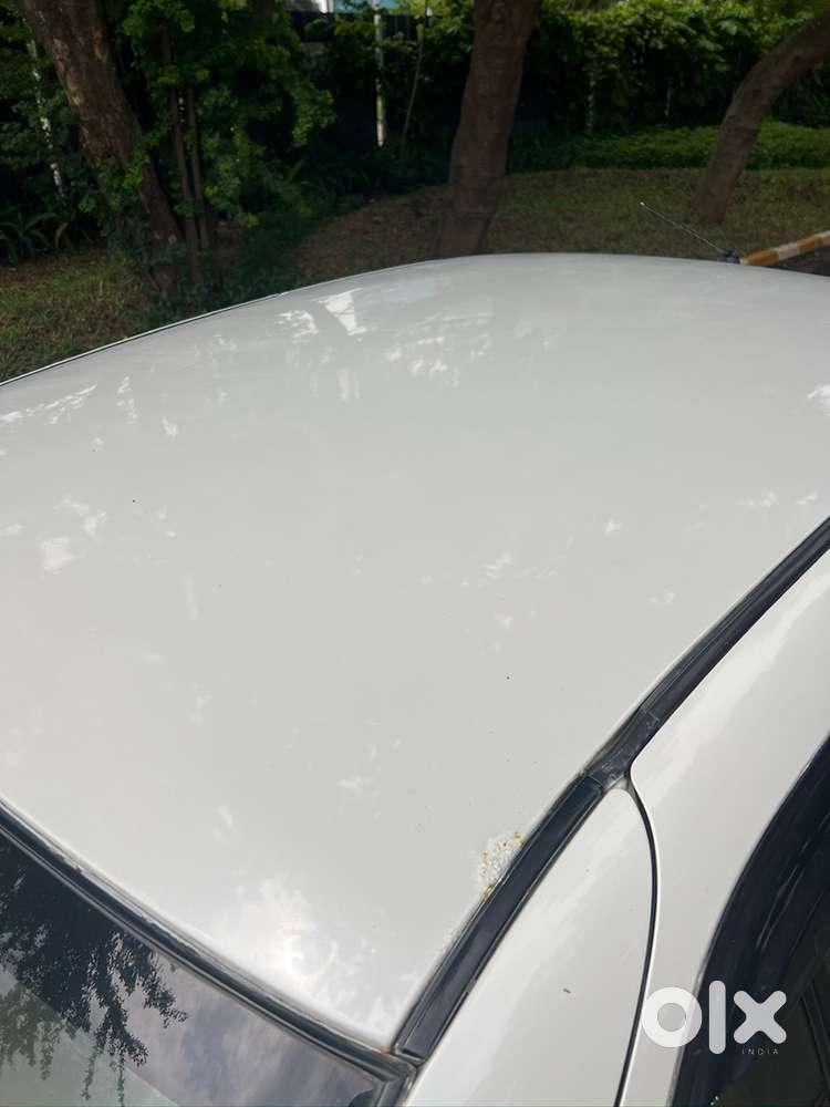 2011 Maruti Swift Dzire Vxi  Petrol + Cng  Original Rc