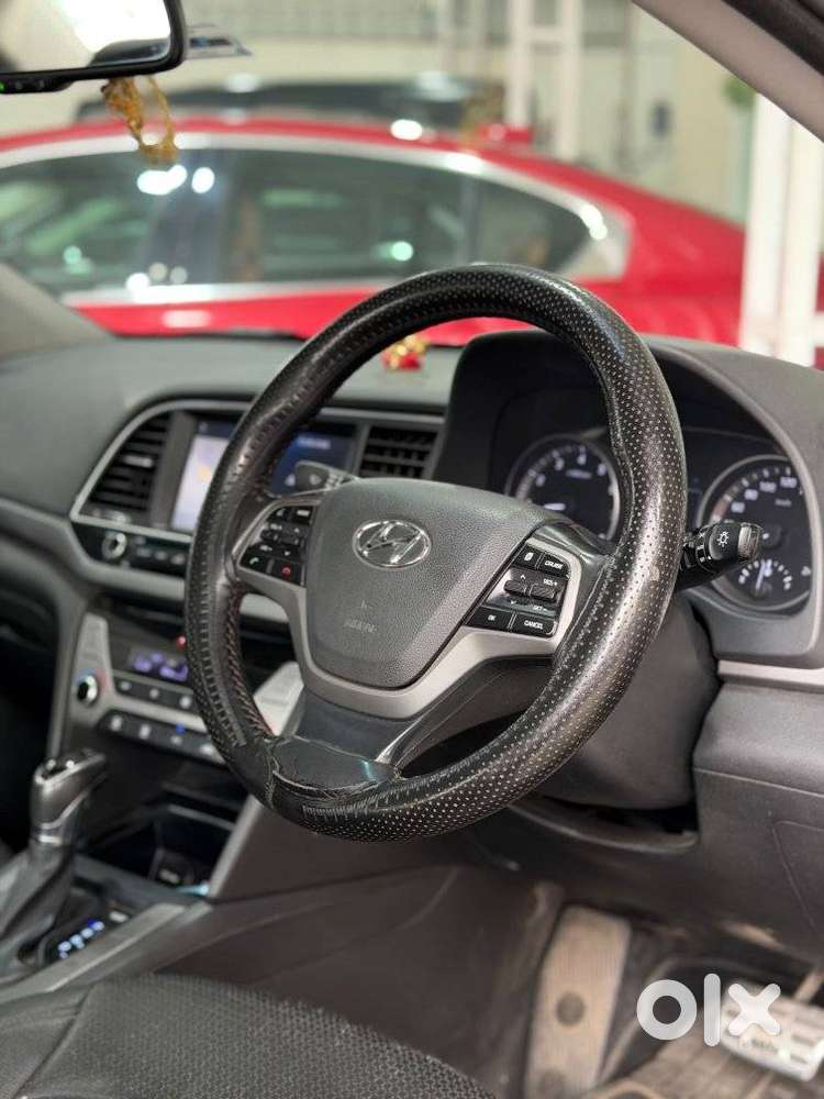 Hyundai Elantra 2.0 Sx Option, 2016, Petrol