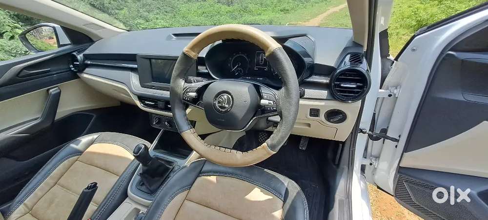 Skoda Slavia 2024 Petrol 9800 Km Driven