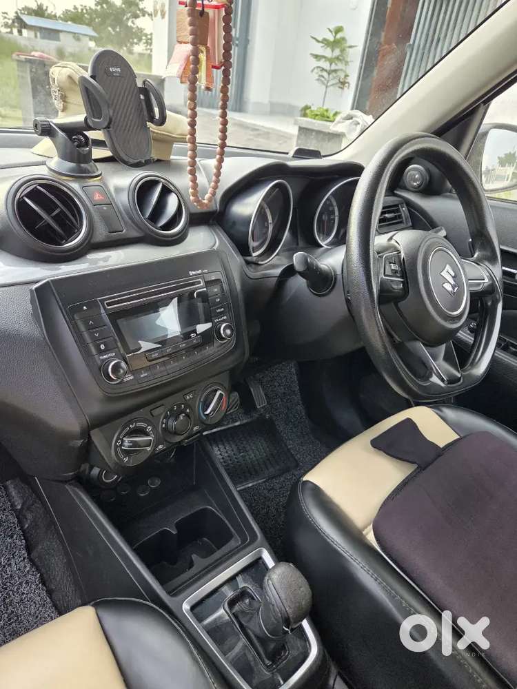 Maruti Suzuki Swift 2018 Petrol 48860 Km Driven