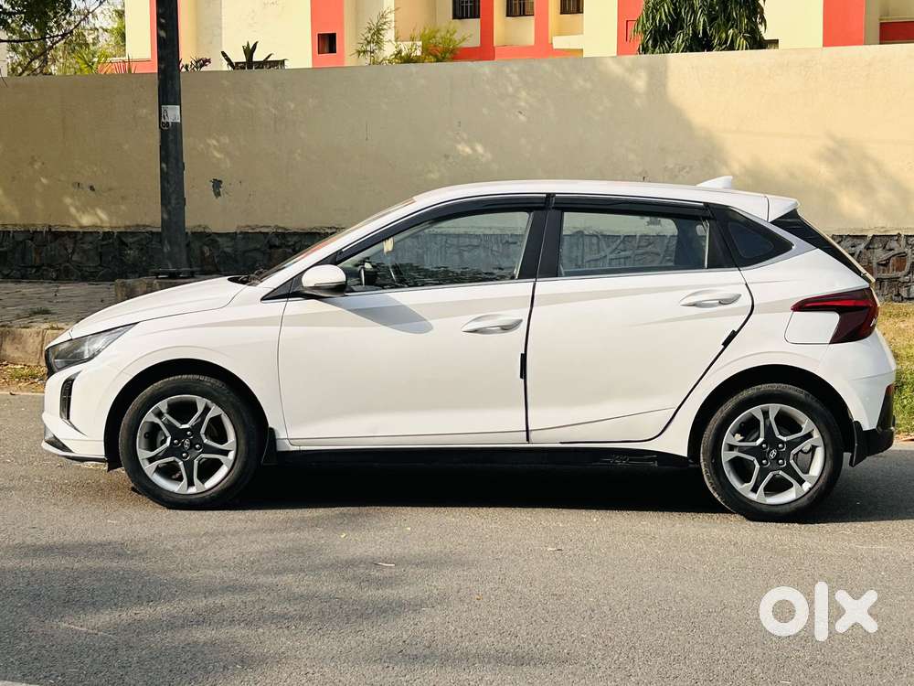 Hyundai I20 Sportz 1.2 Bs-iv, 2024, Petrol