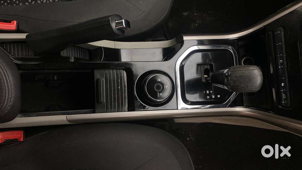 Tata Nexon 1.2 Revotron Xza Plus, 2019, Petrol