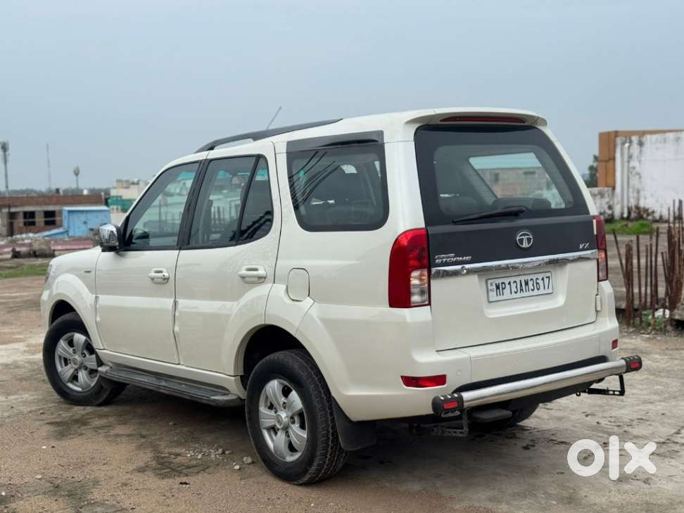 Tata Safari Storme Vx, 2015, Diesel