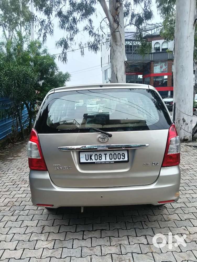 Toyota Innova Diesel 2010 With 1st Ownership