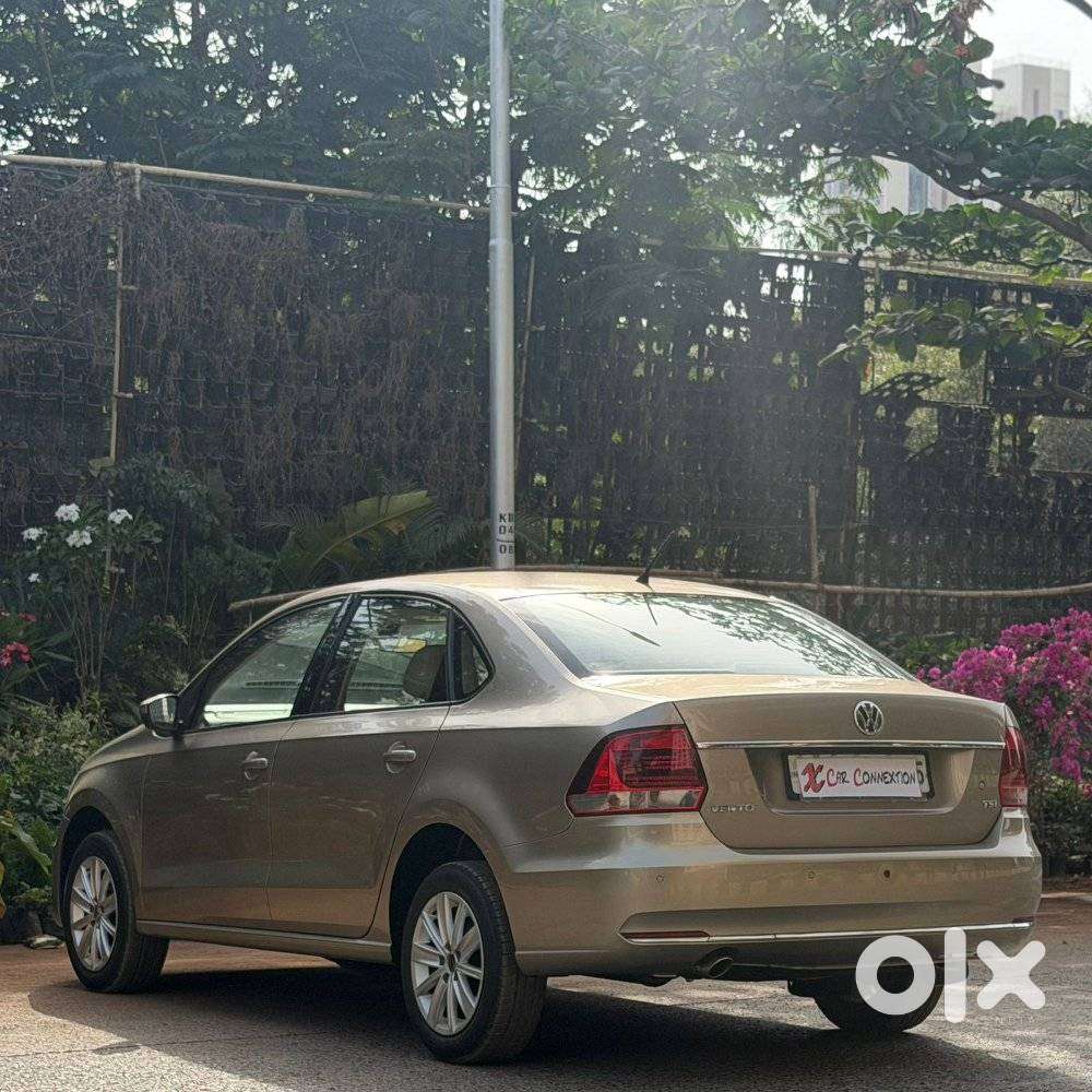 Volkswagen Vento 1.2 Tsi Highline At, 2016, Petrol