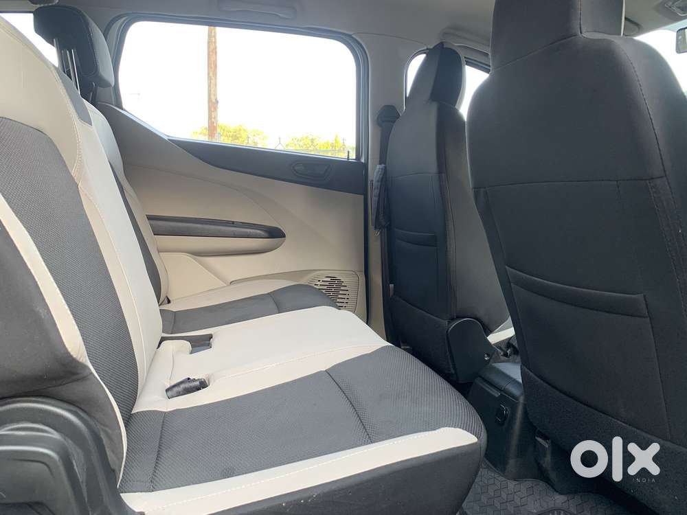 Renault Triber Rxt, 2021, Petrol