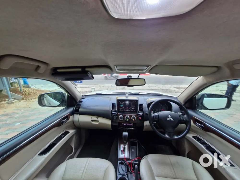 Mitsubishi Pajero Sport 2.5 2015