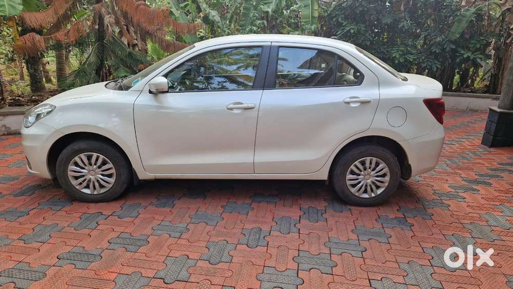 Maruti Suzuki Swift Dzire 1.3 Vxi, 2020, Petrol