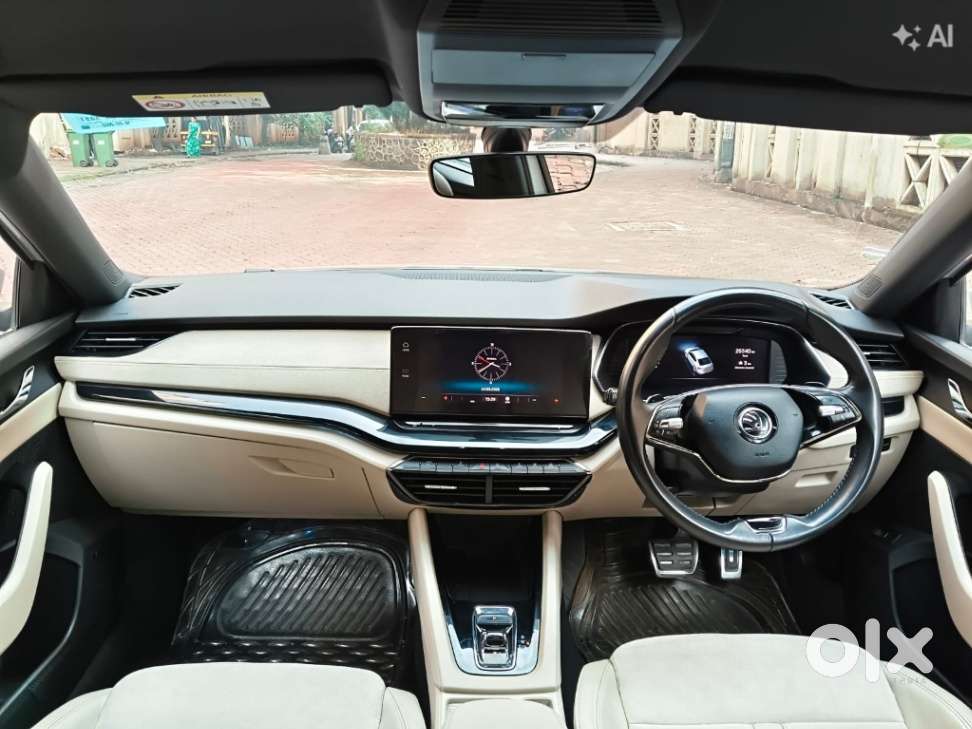 Skoda Octavia 2.0 L K Tsi At, 2022, Petrol