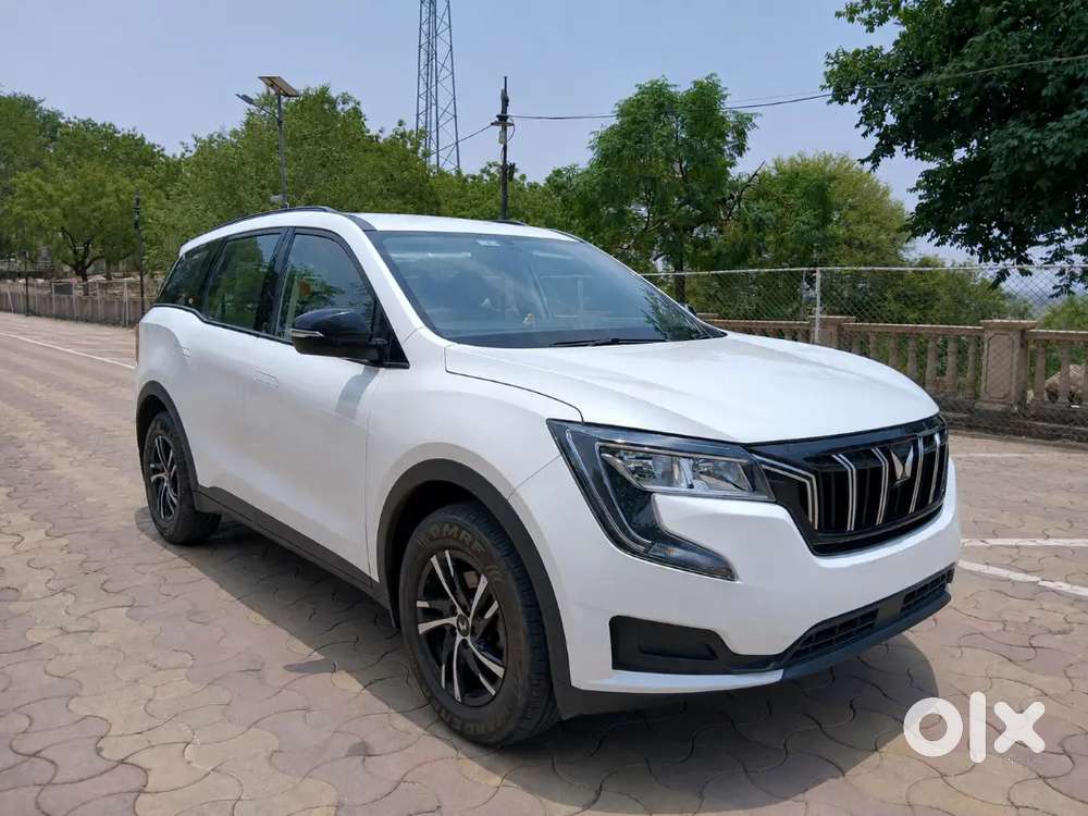 2022 Xuv700 Mx Petrol  25000 Km  Excellent Condition