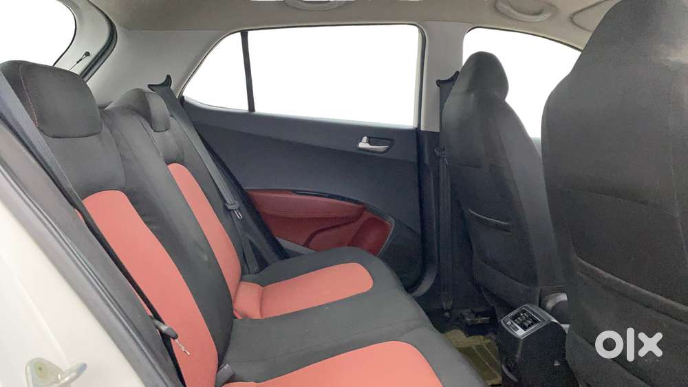 Hyundai Grand I10 1.2 Sportz Prime Edition Vtvt, 2016, Petrol