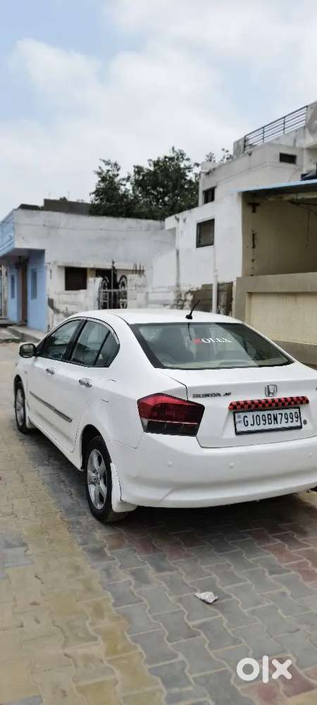 Honda City 2010 मैन्युअल सीएनजी