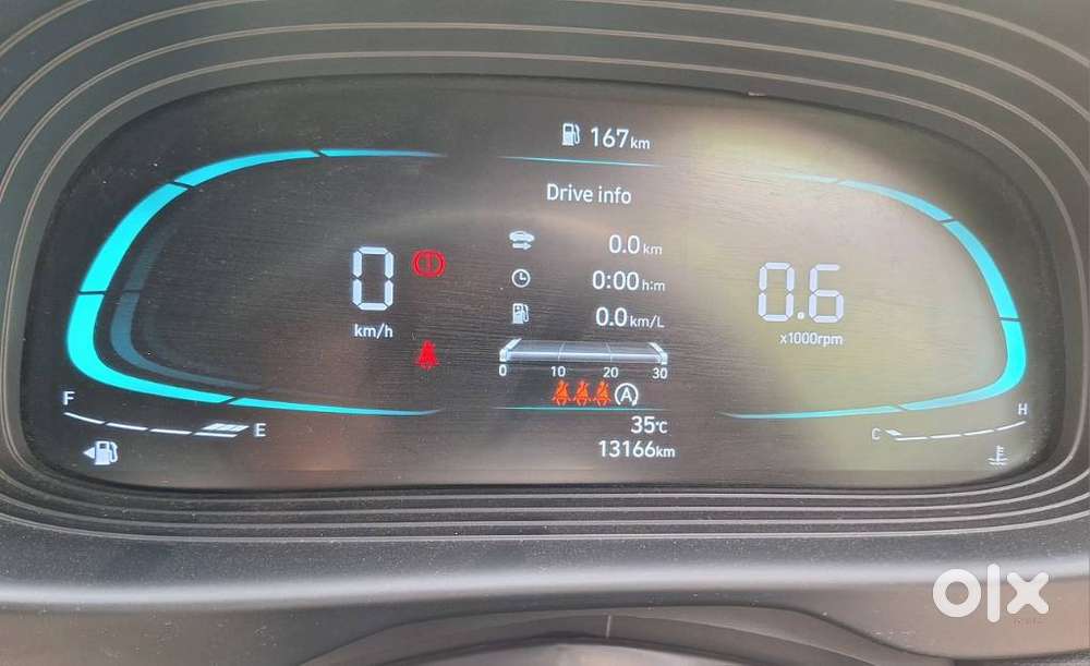 Hyundai Venue 1.2 S (o), 2024, Petrol