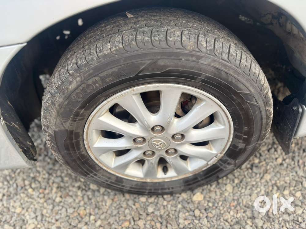 Toyota Innova Diesel 2012